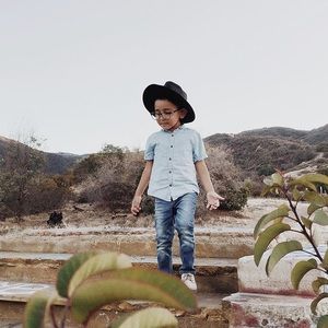 Boys blue button up. //